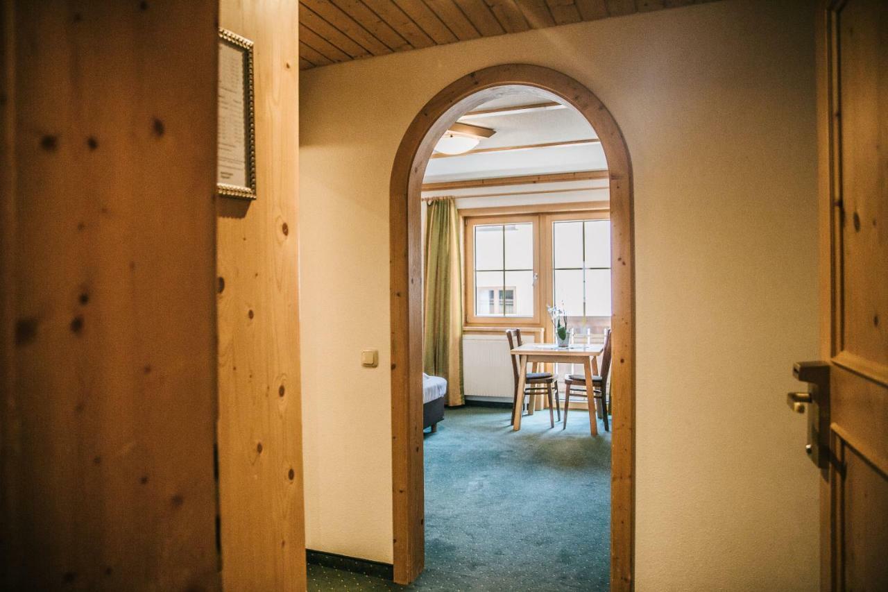 Haus Hannes Spiss Санкт-Антон-ам-Арльберг Экстерьер фото